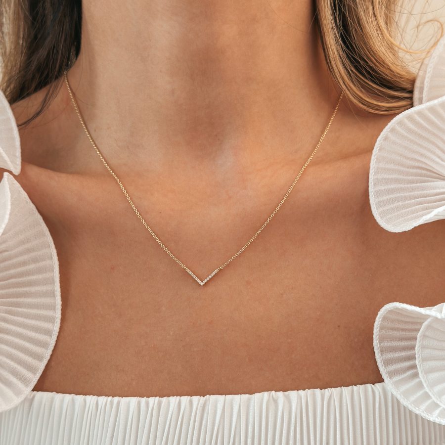 Silberkette Golden V Neck - Zirkonia - Indira
