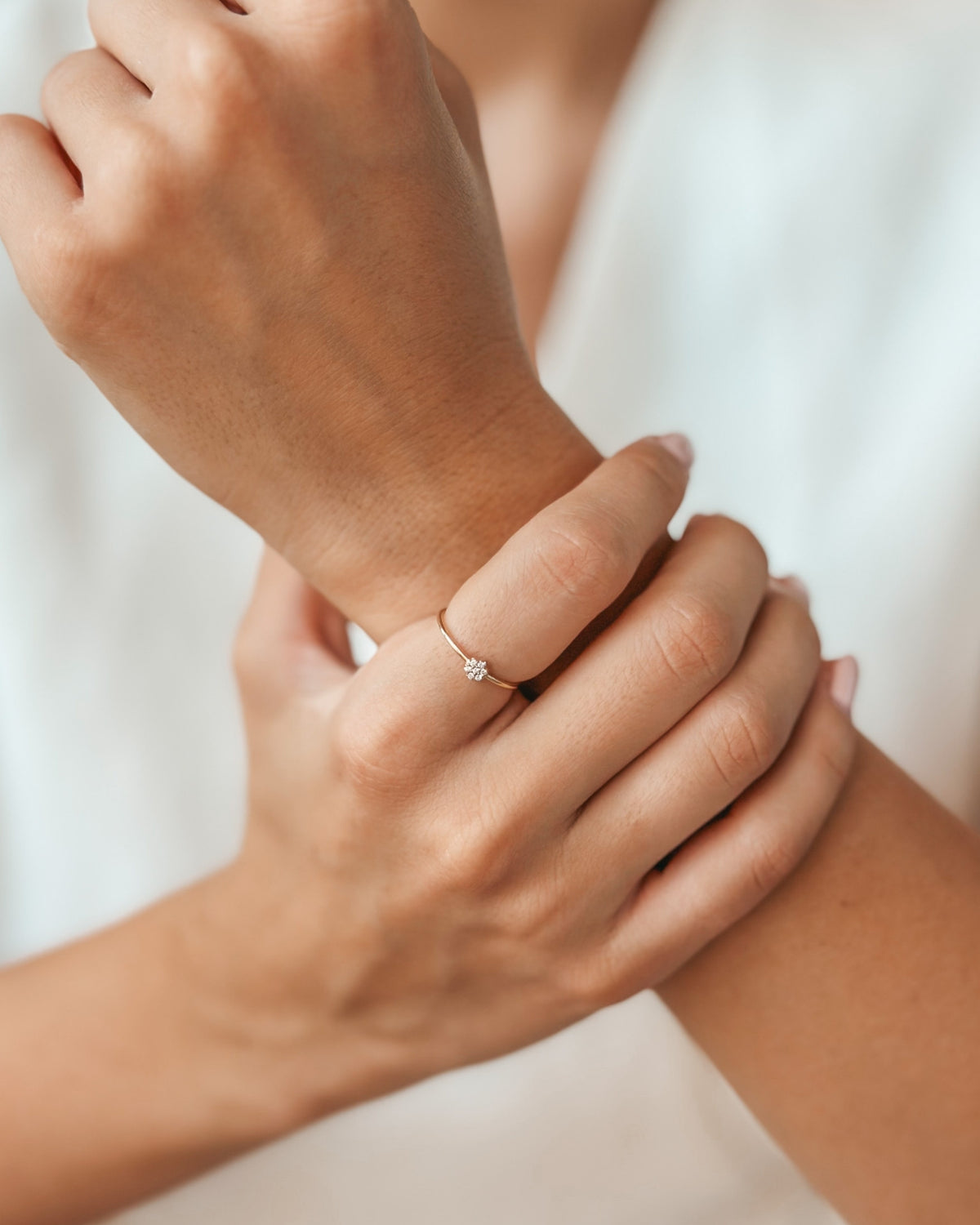Gelbgoldring Daisy – Diamanten - Indira