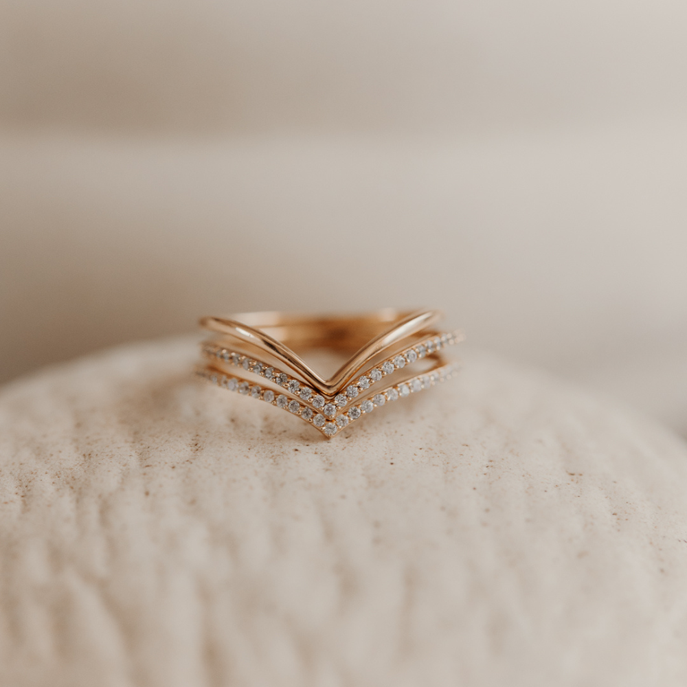 Silberring Golden Simple V - Zirkonia - Indira