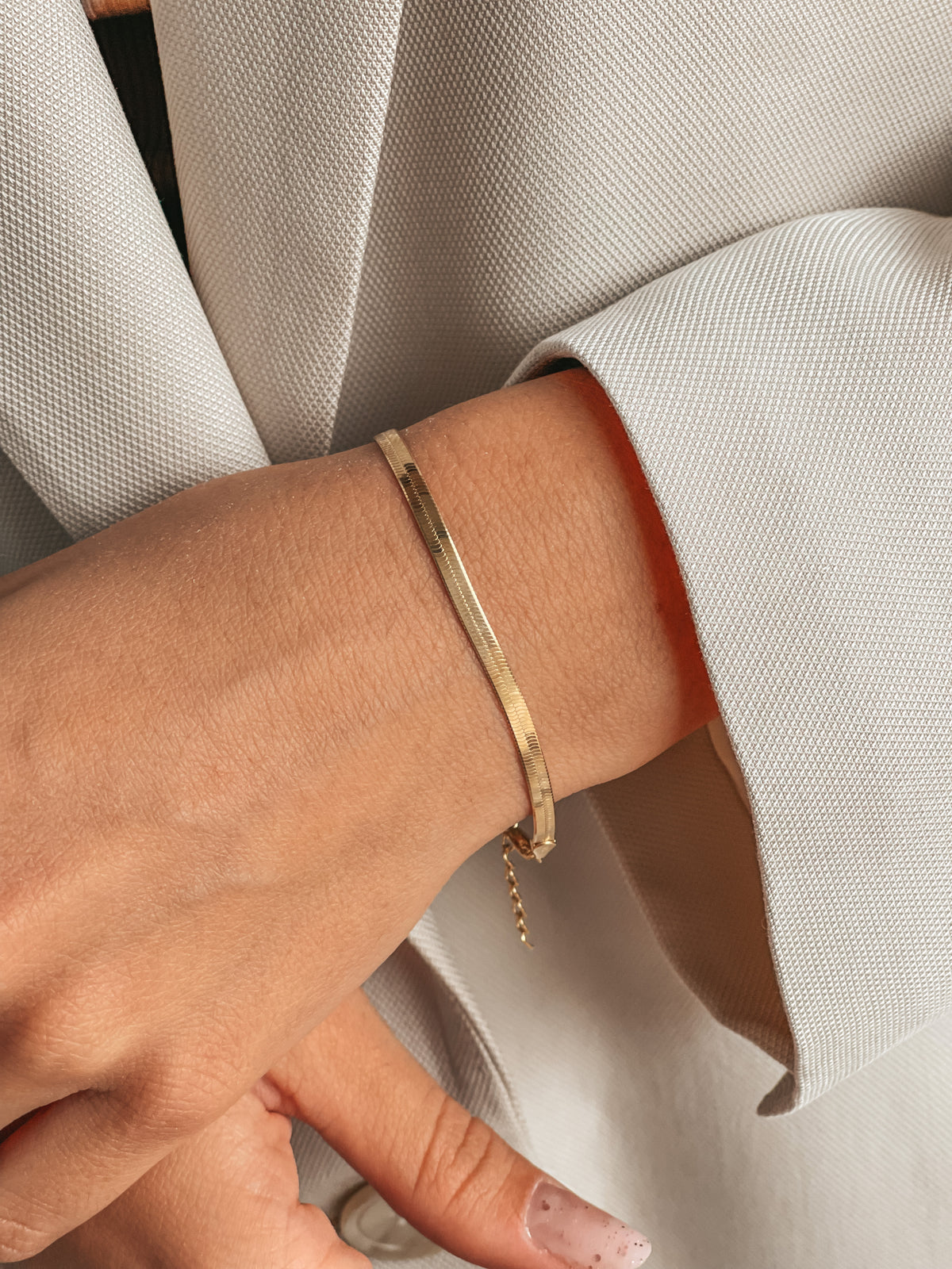 Silberarmband Golden Herringbone - Indira