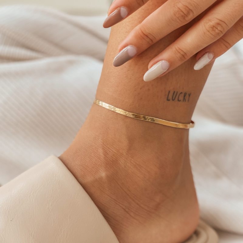 Silberne Fußkette Golden Herringbone - Indira