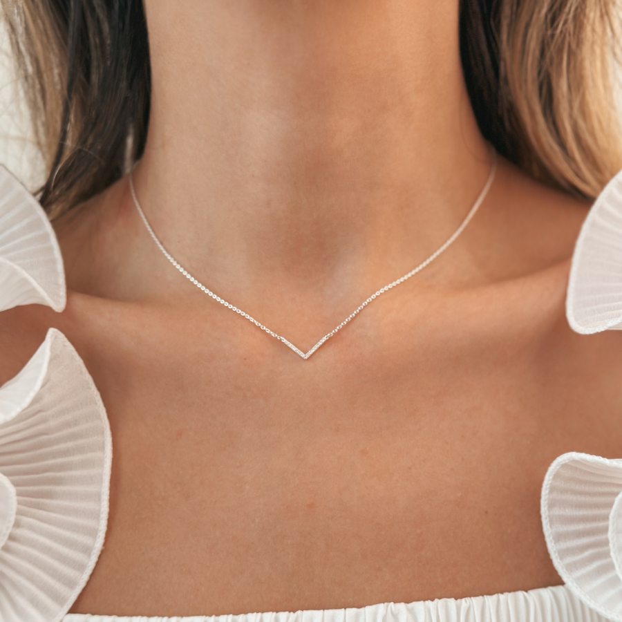 V-Neck-Halskette aus Silber - Zirkonia - Indira