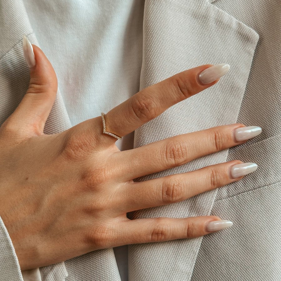 Silberring Golden Simple V - Zirkonia - Indira