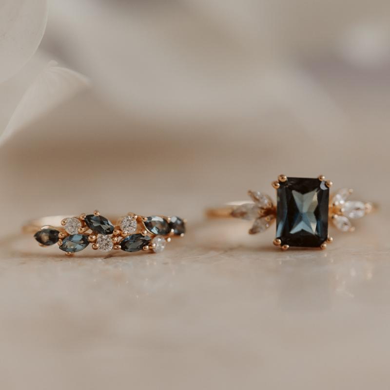 Eleganter Silberring Golden Verdure - London Blue Topas - Indira