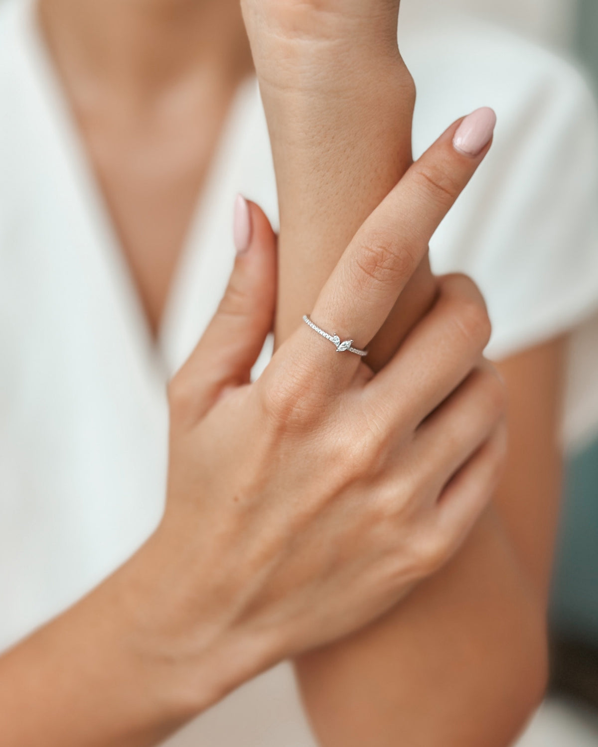 Yuna Weißgoldring – Diamanten - Indira