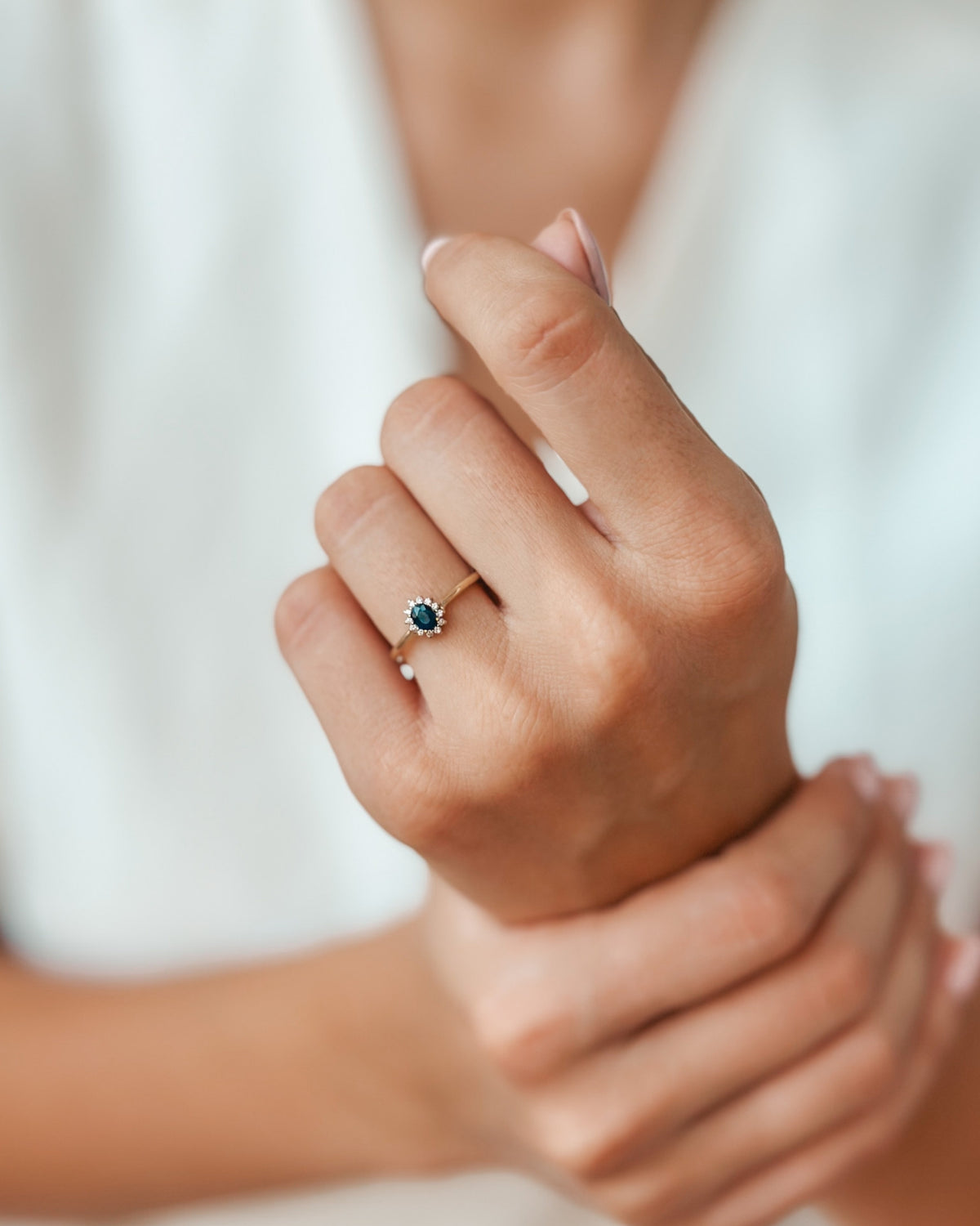 Ring aus Gelbgold Genn - Saphir und Diamanten - Indira