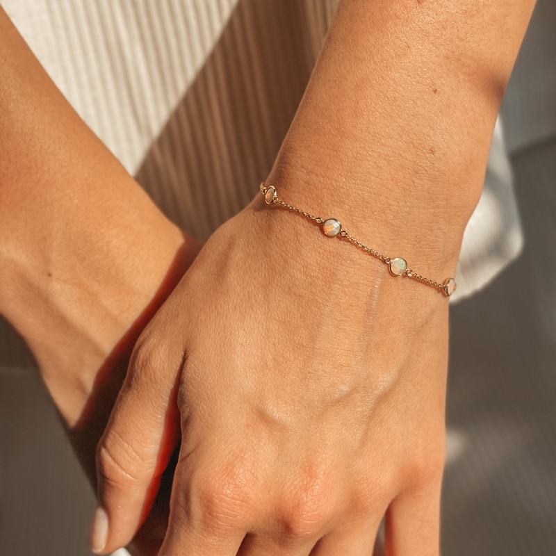 Silberarmband Birthstone Golden October - Opal - Indira