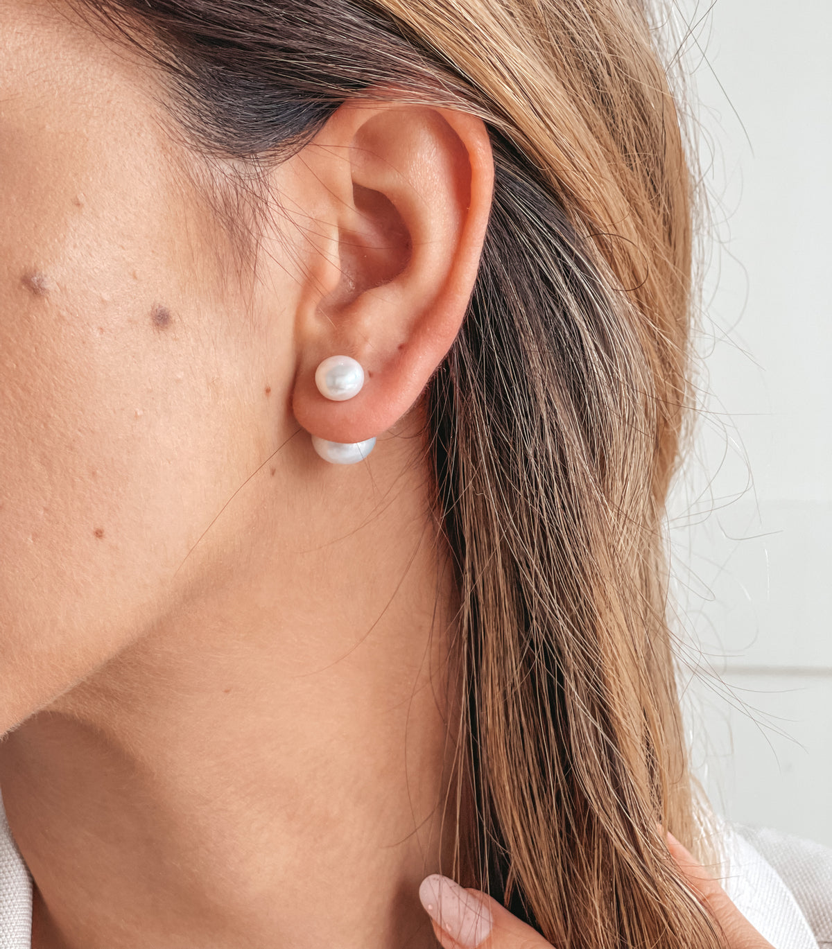Silberohrringe Double Pearl Studs - Natürliche Perlen - Indira